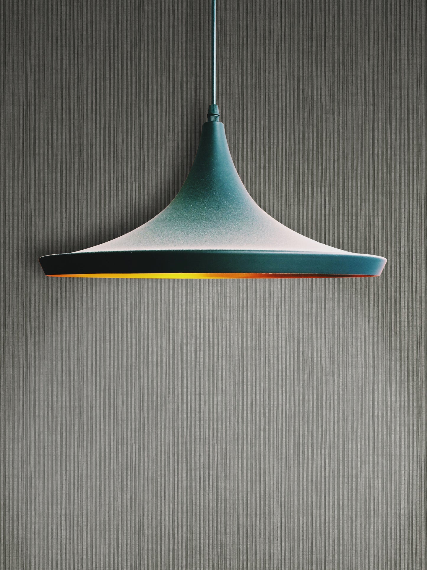 Strie Velvet Imitation Wallpaper