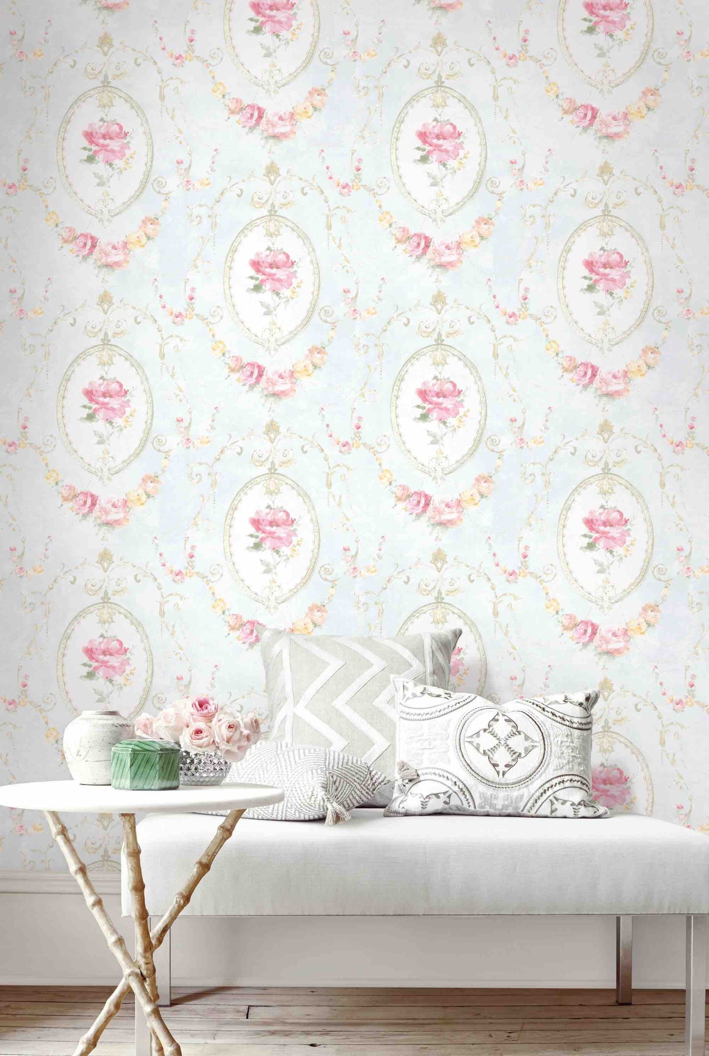 Medallion Flower Wallpaper