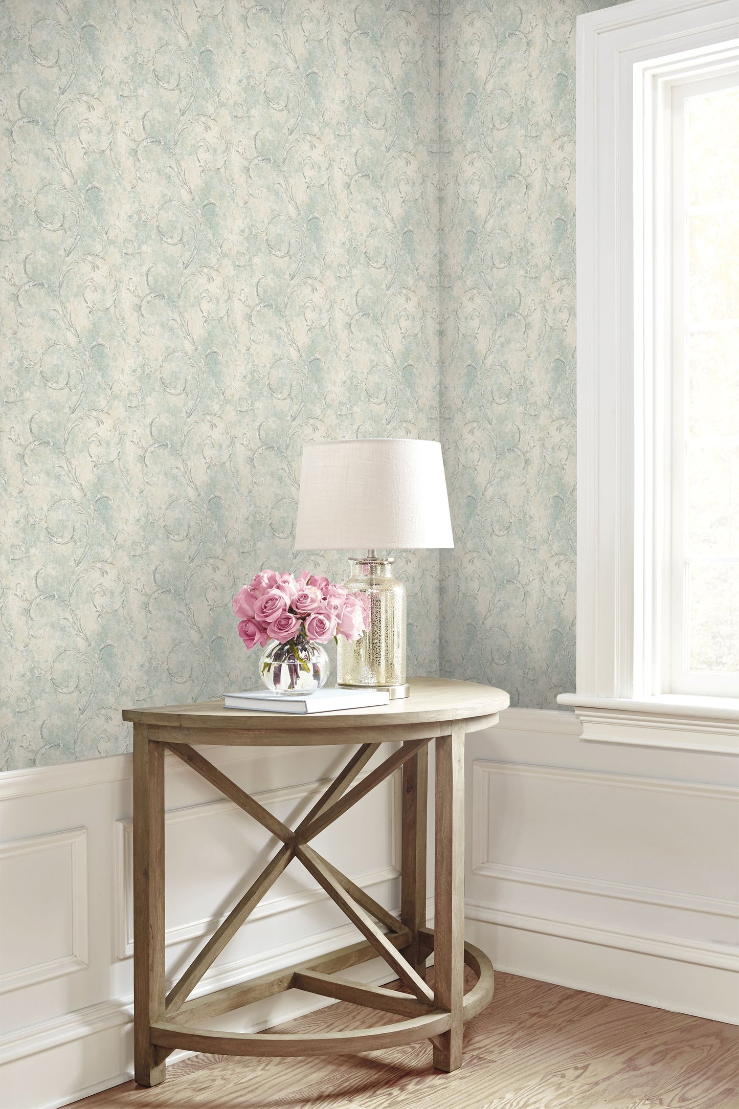 Vintage Scroll Wallpaper