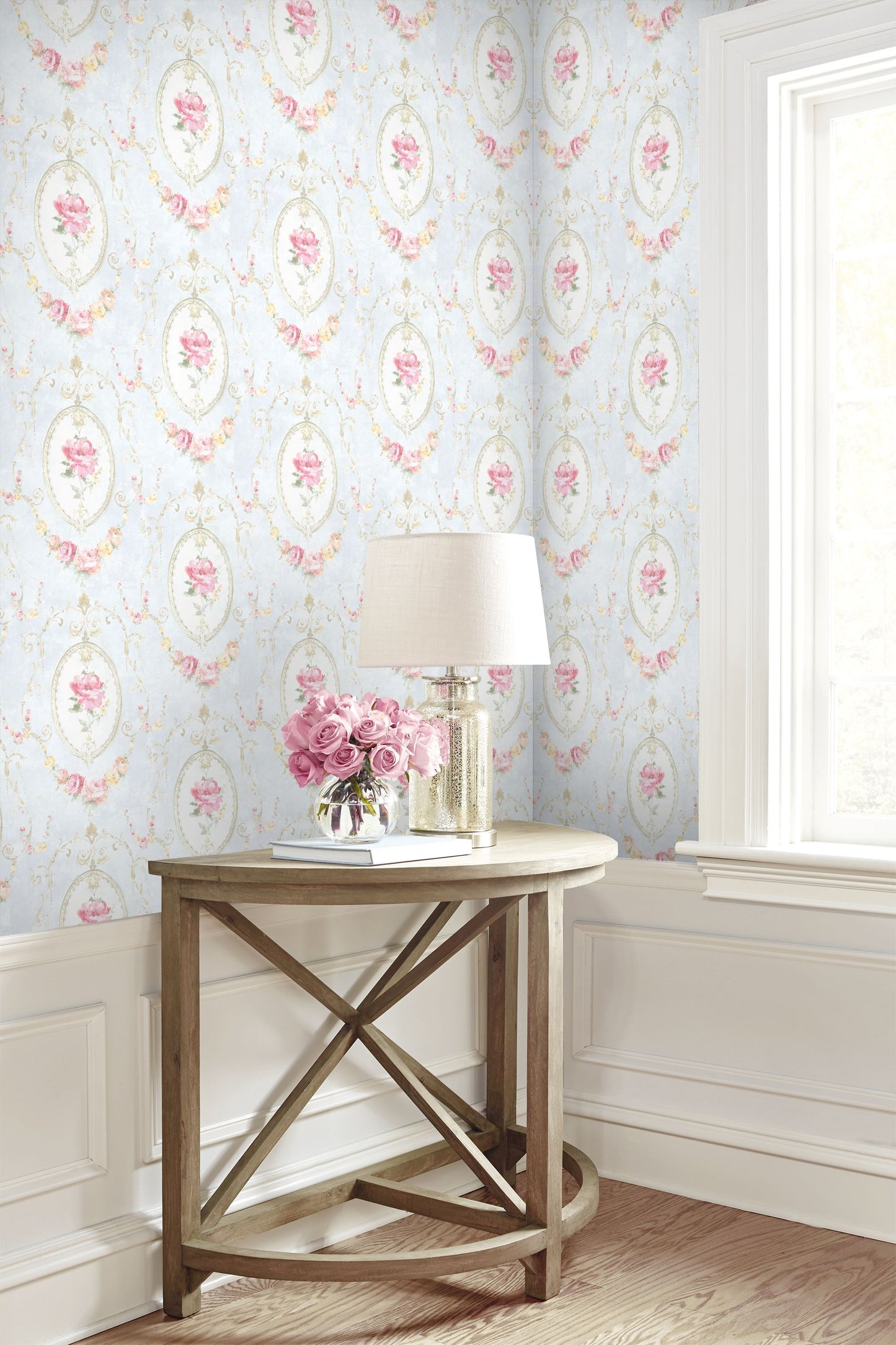Medallion Flower Wallpaper