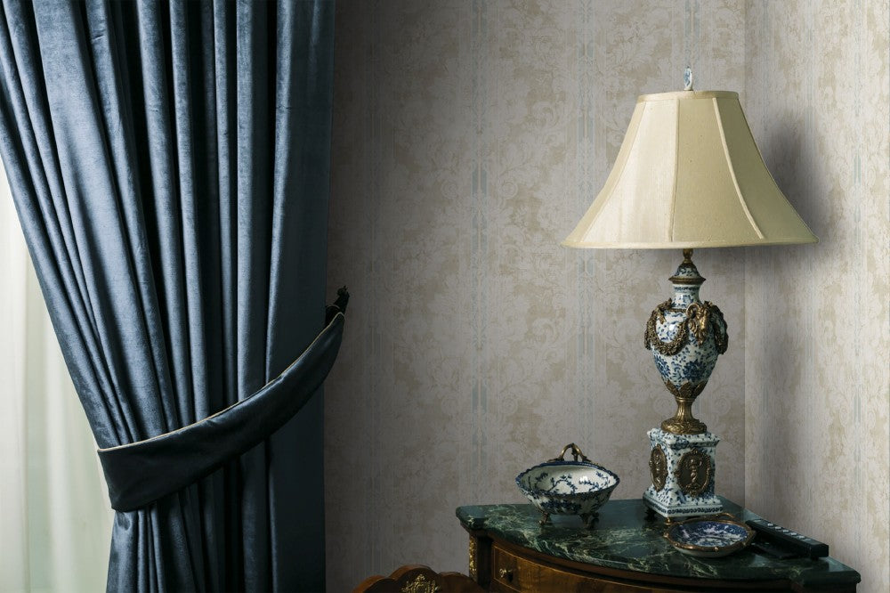 Vintage Damask Wallpaper